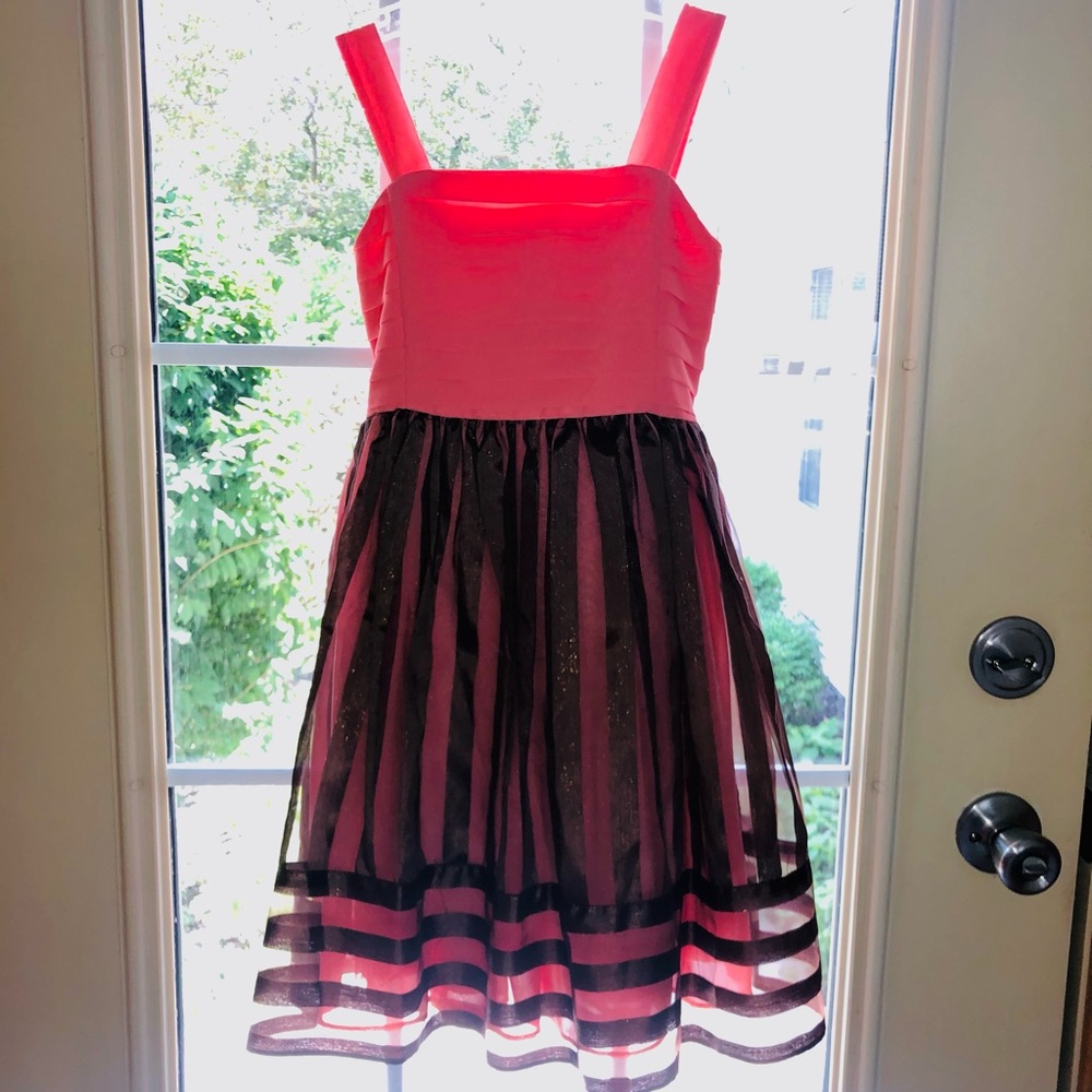 Girls Dress - Picture 10 of 10
